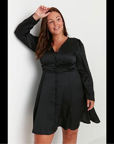 Siyah saten elbise - Görsel 5