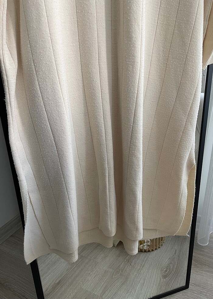 Uzun yırtmaçlı triko elbise - Görsel 5