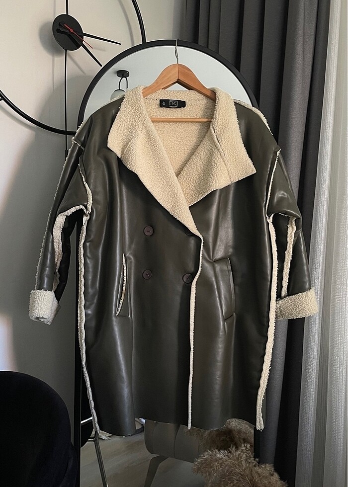 İçi kürk deri kaban - Görsel 2