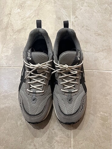Asics 1090v2