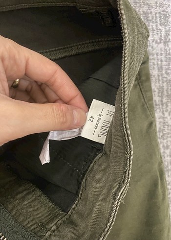 Nakışlı Haki Kadın Kumaş Pantolon - Görsel 2