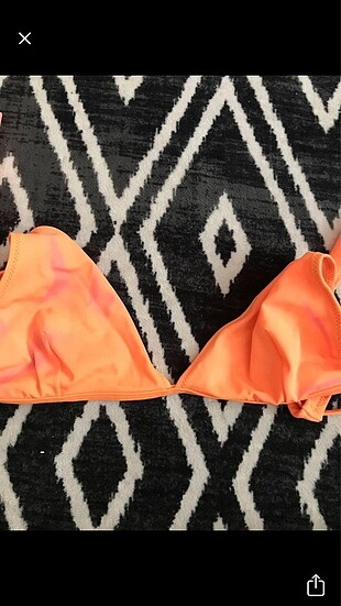 Mayo bikini
