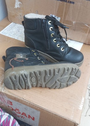 Kız Çocuk Siyah Kürklü Kauçuk Bot - Görsel 7