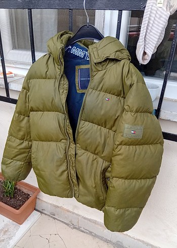 Tommy Hilfiger 7 Yaş