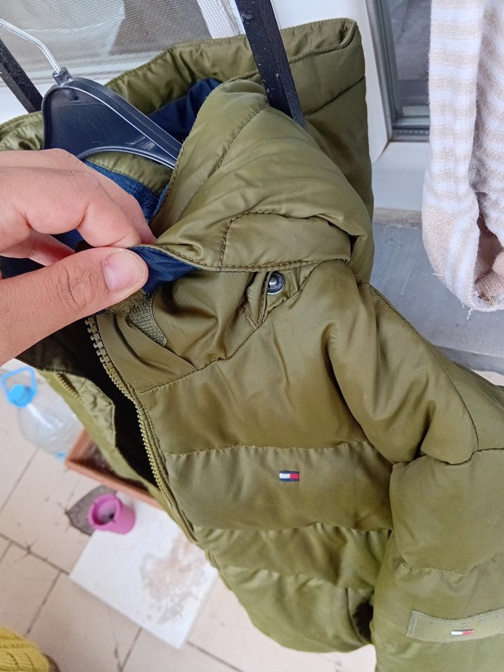 Yeşil Parlak Erkek Çocuk Kapitone Mont - Görsel 5