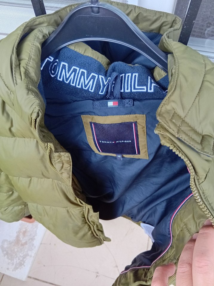 Yeşil Parlak Erkek Çocuk Kapitone Mont - Görsel 3