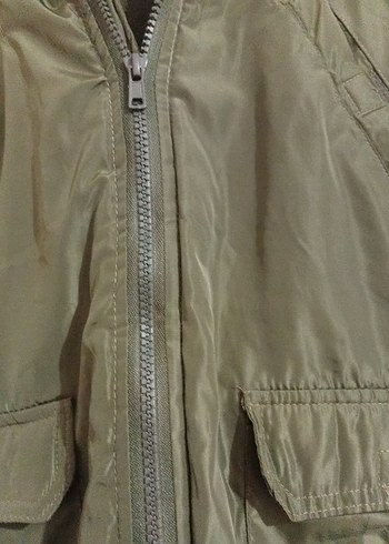 Erkek Çocuk Kemerli Koyu Yeşil Mont - Görsel 4