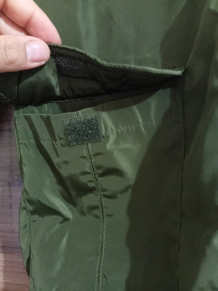 Erkek Çocuk Kemerli Koyu Yeşil Mont - Görsel 3