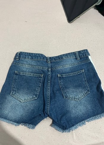Kadın Mavi Kot Şort - Salaş Kesim - Görsel 2