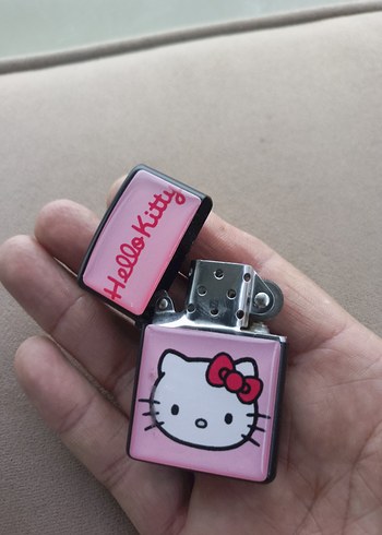 Hello Kitty Desenli Pembe Kedi Aksesuarı Zippo cakmak - Görsel 4