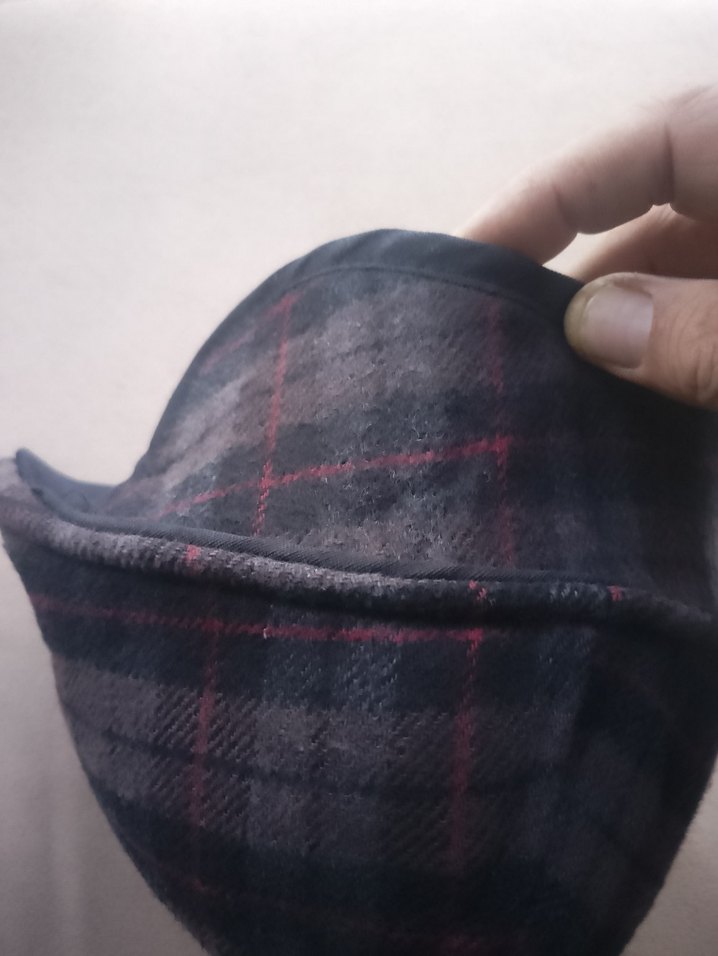 Gri Ekose Desenli Erkek Şapka S M uyumlu sifir sapka - Görsel 4