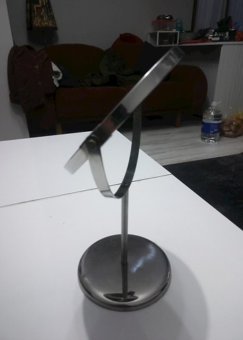 Gri Ayaklı Yuvarlak kas ve makyaj Aynası - Görsel 9