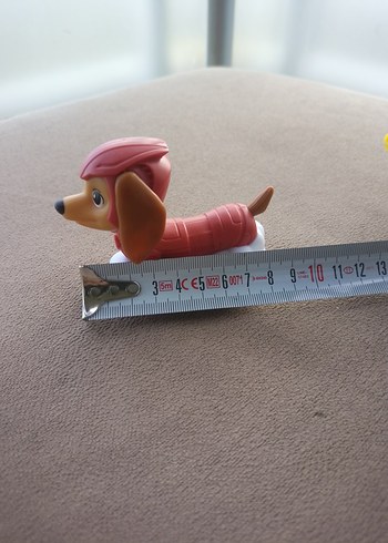 Kırmızı Renkli Oyuncak Figür koleksiyon - Görsel 4