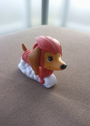 Kırmızı Renkli Oyuncak Figür koleksiyon - Görsel 14