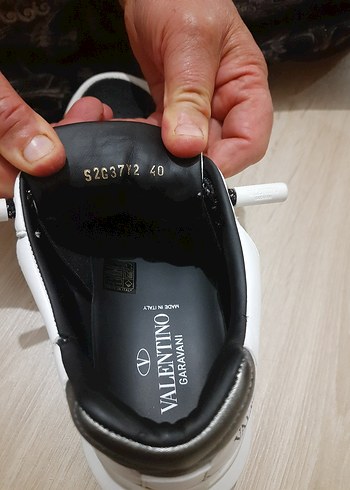 Valentino Siyah Beyaz Bağcıklı Erkek Spor Ayakkabı - Görsel 2