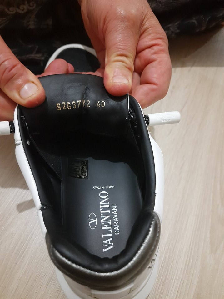 Valentino Siyah Beyaz Bağcıklı Erkek Spor Ayakkabı - Görsel 2