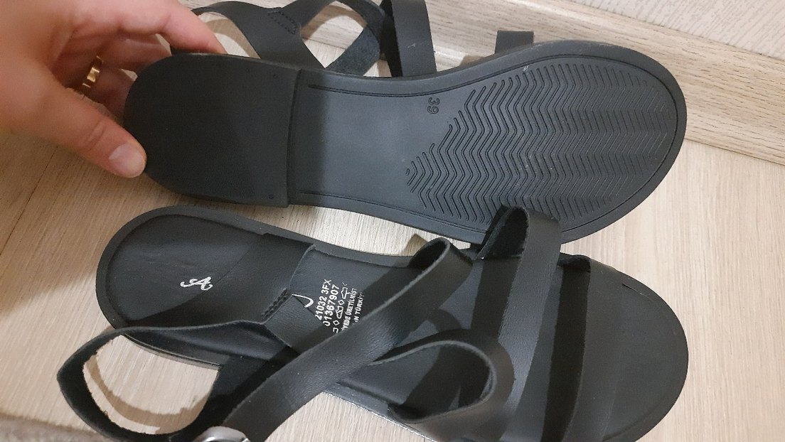 Siyah Düz Kadın Sandalet - Görsel 2