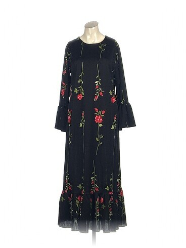 PreLoved Uzun Elbise %70 İndirimli.
