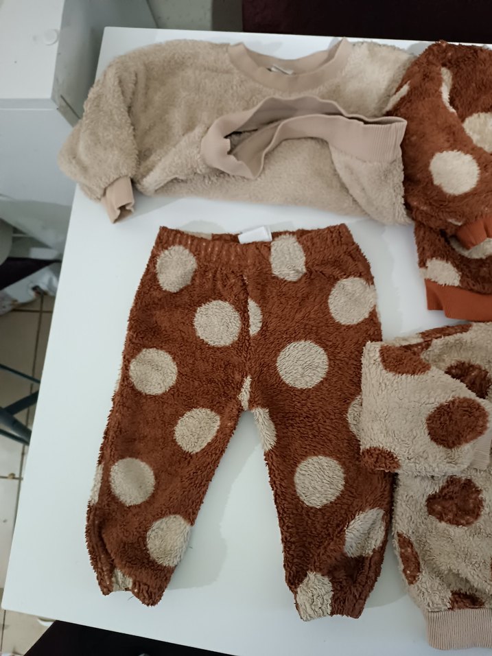 Baskılı Kahverengi ve Gri Çocuk Pijama Takımları - Görsel 3