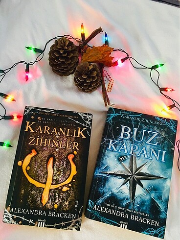 Karanlık zihinler 1. Buz kapanı 2. Roman bilimkurgu
