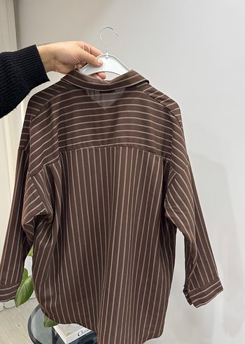 Kadın Kahverengi Çizgili Keten Gömlek - Görsel 2