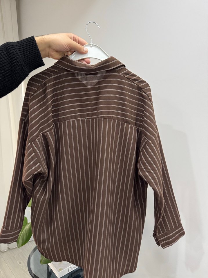 Kadın Kahverengi Çizgili Keten Gömlek - Görsel 2