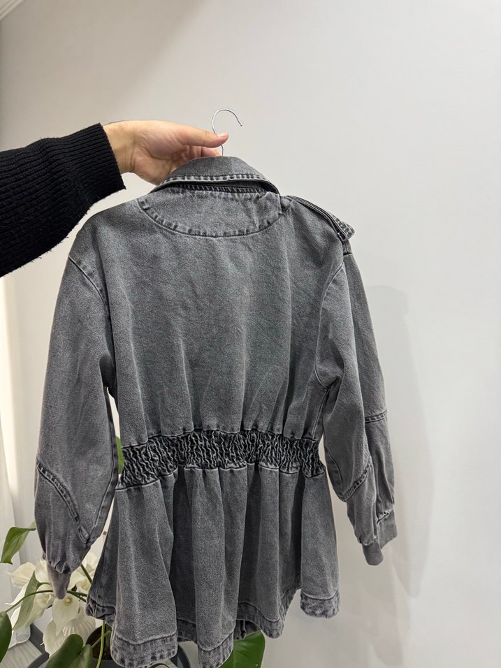 Gri Batik Desenli Kemerli Mini Denim Ceket - Görsel 2