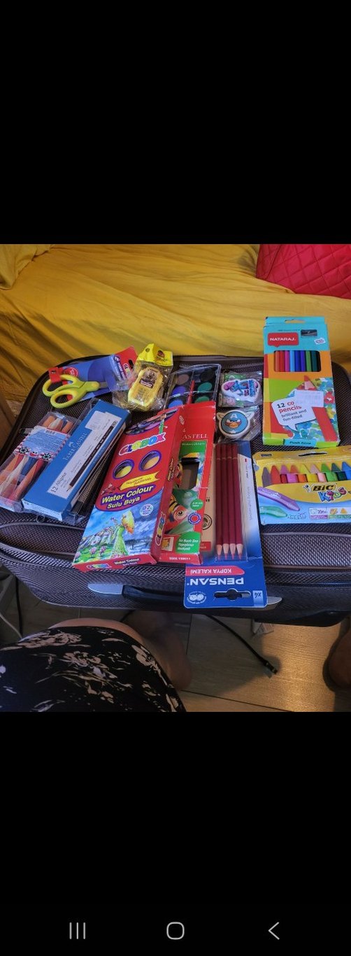 Renkli Suluboya ve Kırtasiye Seti - Görsel 2