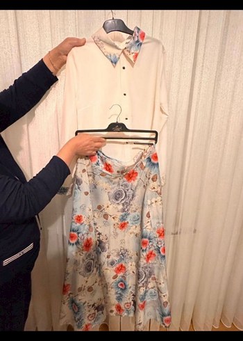 Çiçek Desenli Uzun tesettür ikili takım - Görsel 2