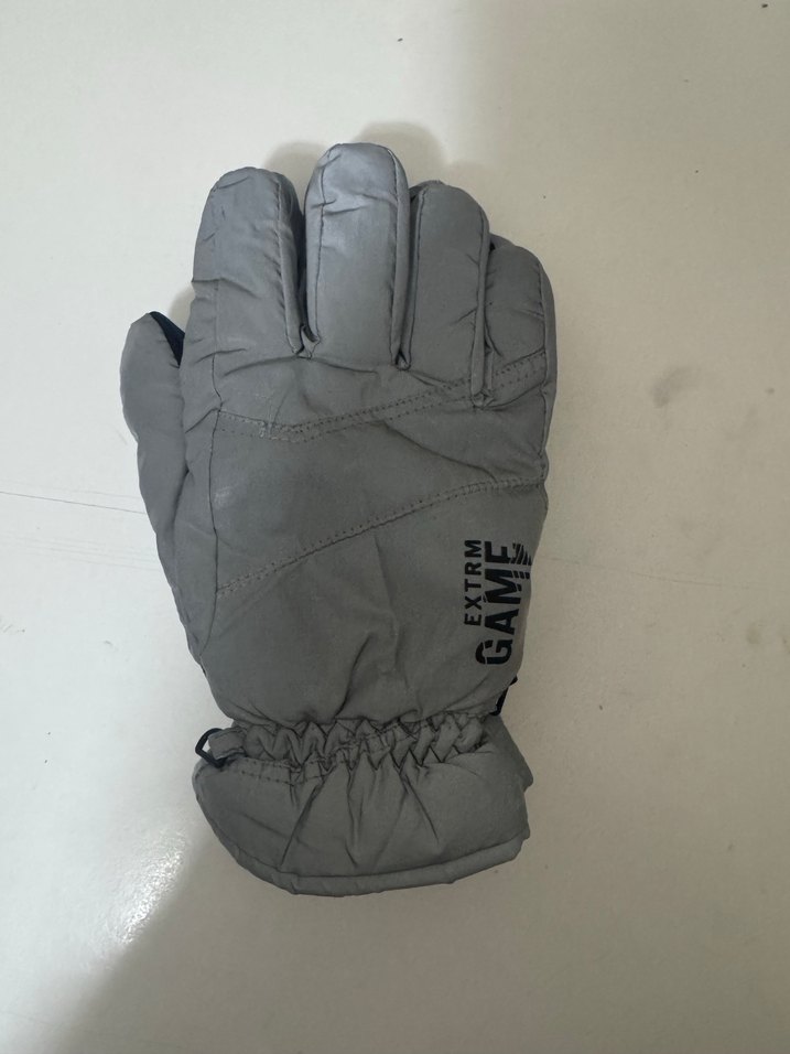 LCW marka Erkek Çocuk Gri kar Eldiveni - Görsel 3