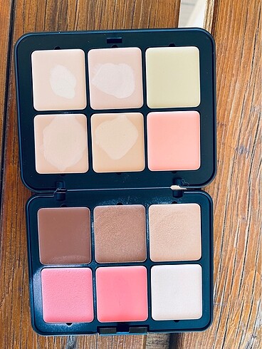 Beden Make Up Forever HD Skin yüz paleti 1 numara