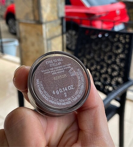 Beden Armani Krem Far 02 numara