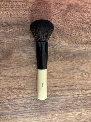 Bobbi Brown Bobbi Brown Bronzer Fırçası