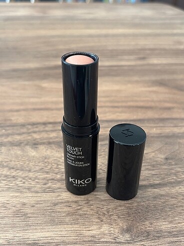 Beden Kiko Stick Allık 01