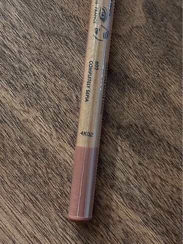 Beden Renk Make Up For Ever Completely Sepia Kalem