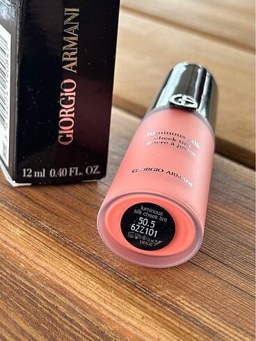 Beden Renk Armani Likit Allık 50,5