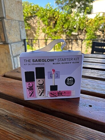 Sephora Saie Glow Starter Kit