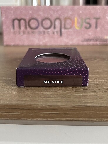 Beden Renk Urban Decay Far Solstice