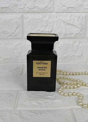 Tom Ford Tom ford arabian wood