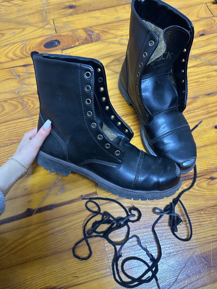 Siyah Bağcıklı Gerçek Deri Bot - Görsel 3