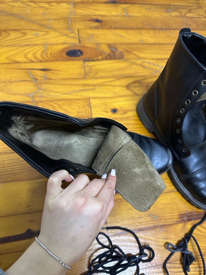 Siyah Bağcıklı Gerçek Deri Bot - Görsel 4