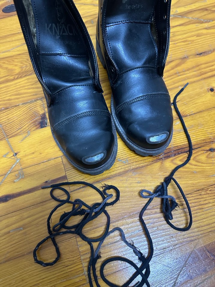 Siyah Bağcıklı Gerçek Deri Bot - Görsel 2