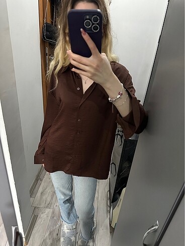 xs Beden Stradivarius Saten Gömlek
