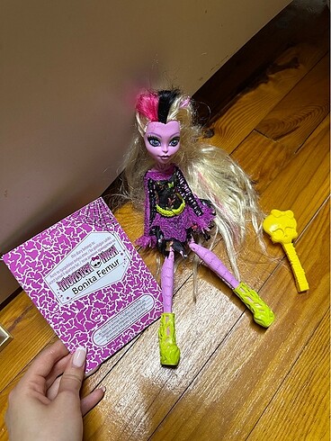 Monster High Bonita Femur