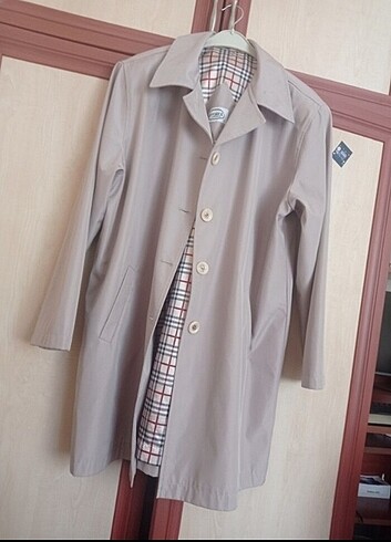 Trench kot