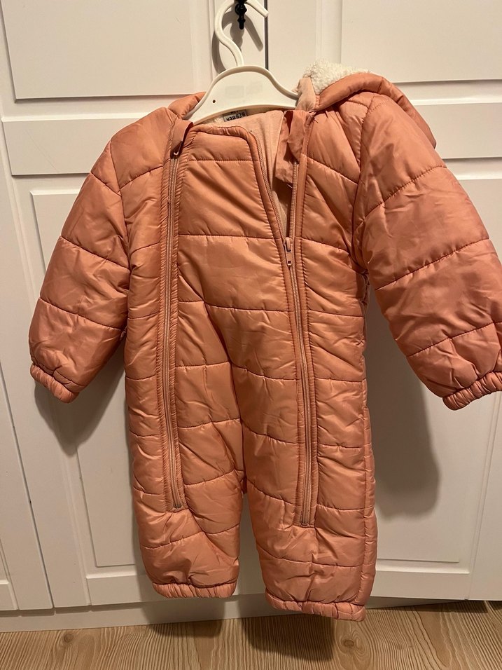 Kürklü Kapüşonlu Pembe Bebek Tulumu - Görsel 3