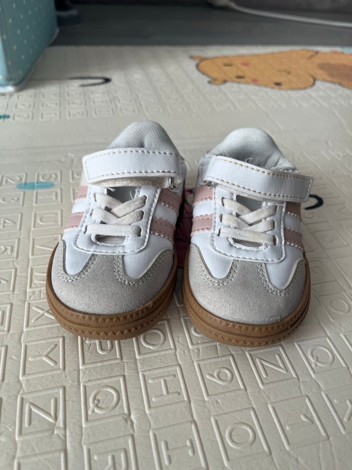 Kız Çocuk Beyaz Cırt Cırtlı İlk Adım Ayakkabısı - Görsel 3