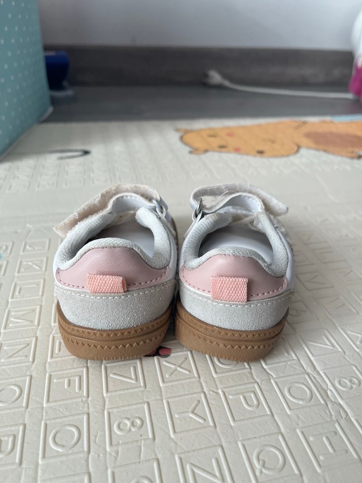 Kız Çocuk Beyaz Cırt Cırtlı İlk Adım Ayakkabısı - Görsel 4