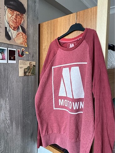 Pull and Bear sweatshirt