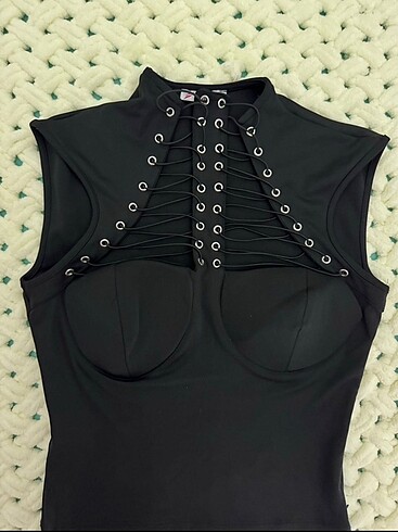 Zara Ön detaylı bluz